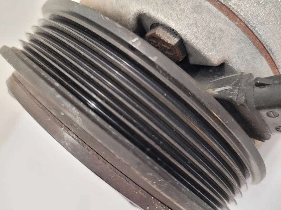 Chevrolet Equinox 2010-2011 compresor de aire acondicionado  Foto 4 de 4