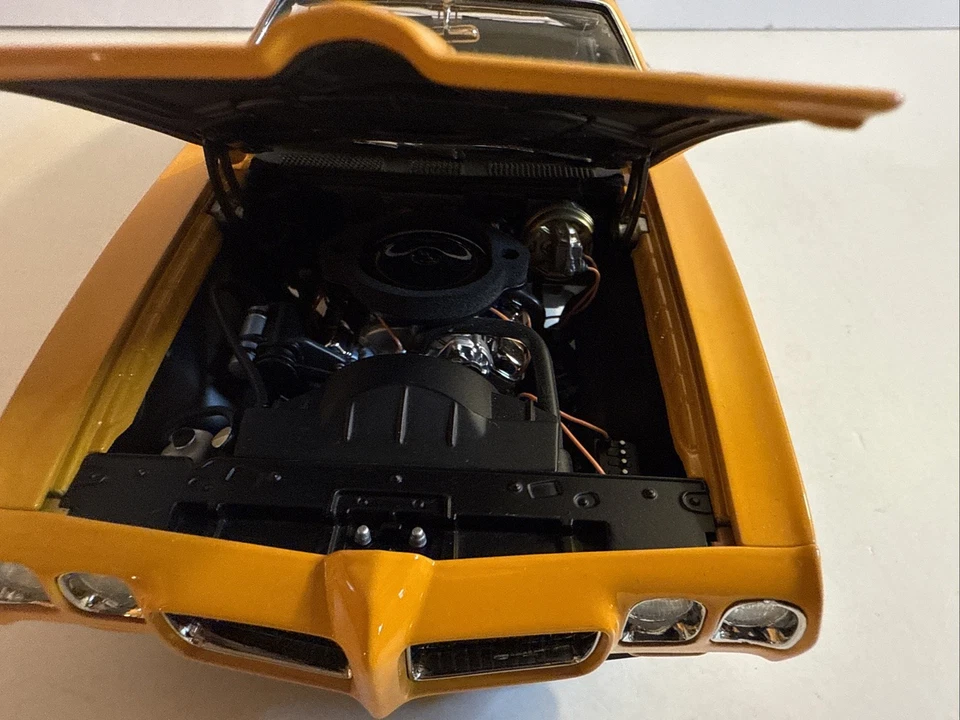 GMP 1970 Pontiac GTO Judge 8041 1:18 Scale Diecast Orange Limited Edition - Image 4 of 4