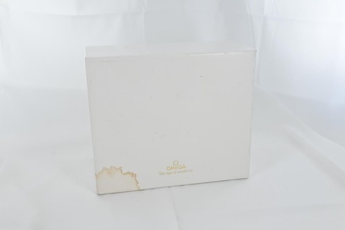 Genuine Omega Red Wristwatch Box & Outer Box - Picture 9 of 10