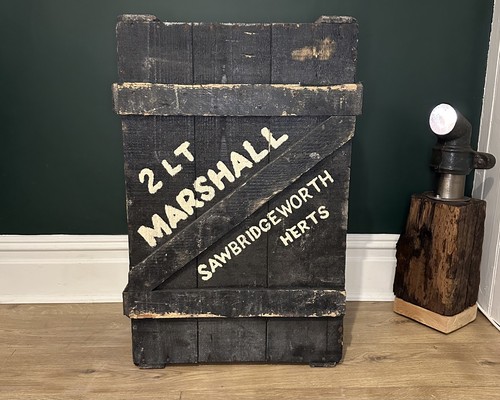 Beautiful Objects: A large military chest, Second lieutenant R.A. Marshall - Picture 2 of 12