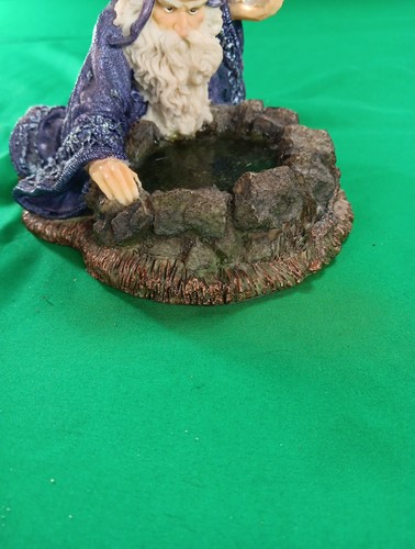 Vintage Medieval Legends Zauberer Figur - Kristallkugel & Teich - Fantasy Deko - Bild 2 von 9