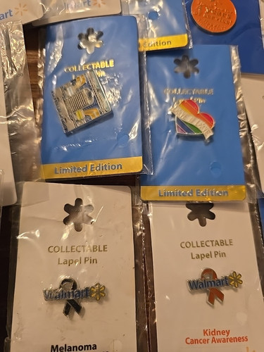 Lotto spille e calzini associati Walmart - Foto 19 di 24