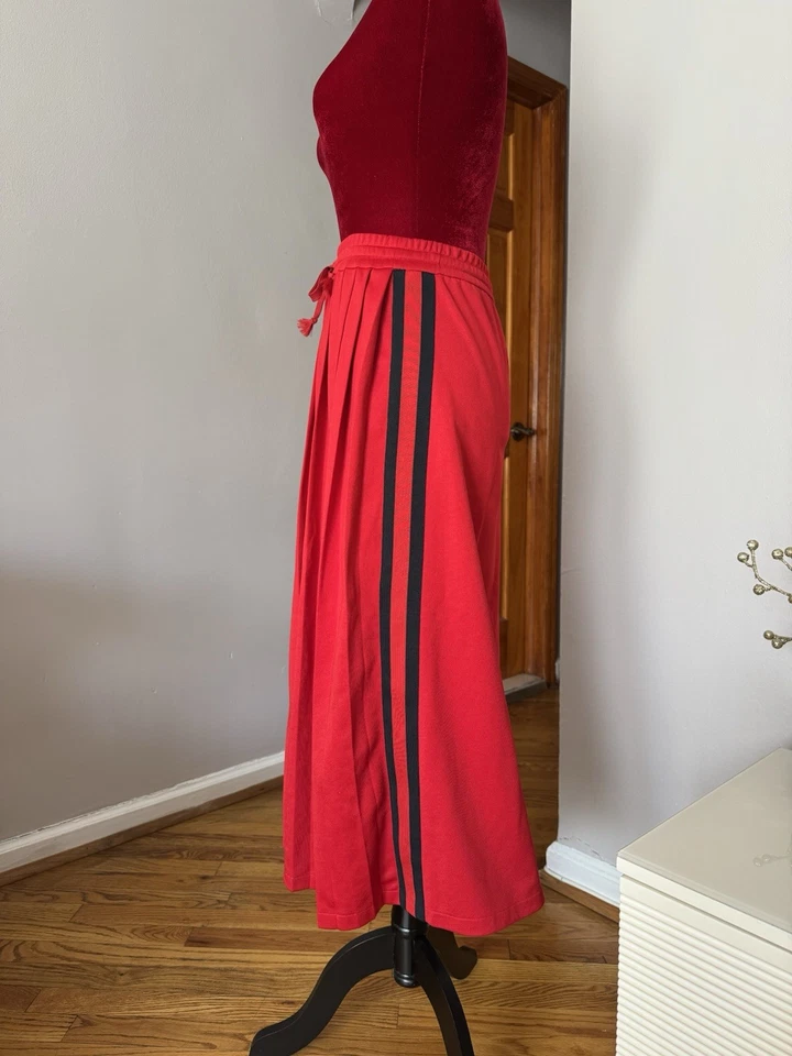 Falda midi con ribete de grosgrain de Gucci Foto 2 de 4