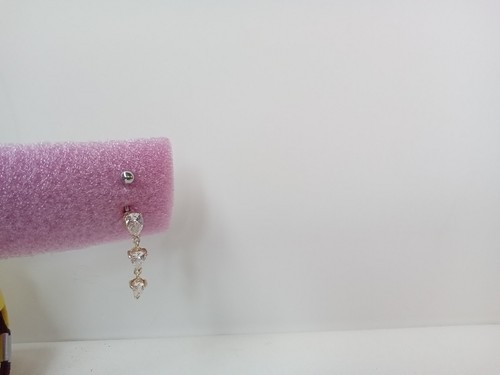 ANELLO IN ACCIAIO PLACCATO ORO PIERCING PIETRA ZIRCONI A FORMA DI OMBELICO GIOIELLI CORPO 3 PAIA - Foto 8 di 12