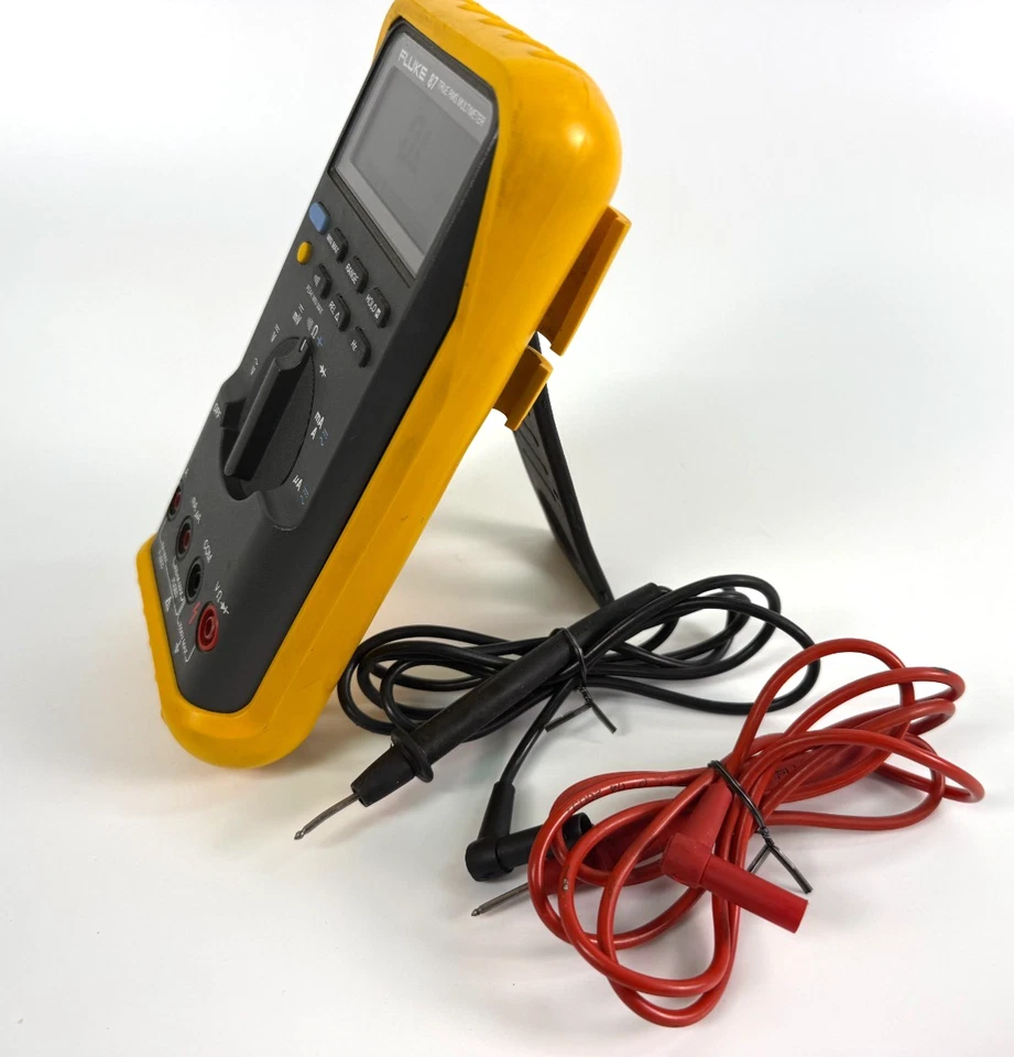 Fluke 87 True RMS Multimeter With Yellow Boot Industrial Digital Tested Working - Image 2 of 4