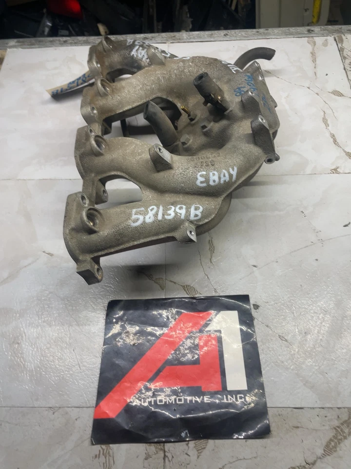 Colector de admisión VOLVO 740 85 86 87 88 89 Foto 2 de 4