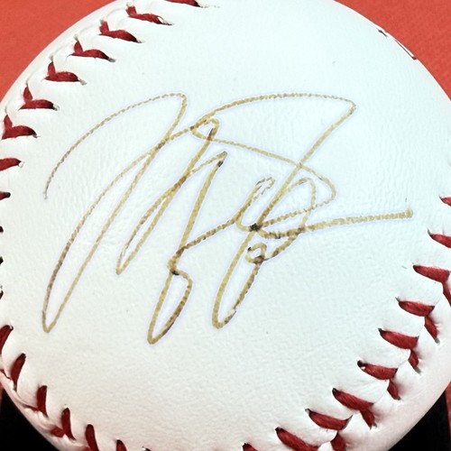 Michael Jordan Signed Baseball Chicago White Sox Autographed COA Hologram - Picture 3 of 9