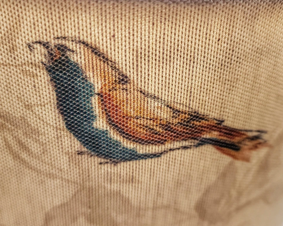 Lámpara de 8" de alto con estampado botánico y aves con clip Cottagecore 9" de diámetro Foto 3 de 4