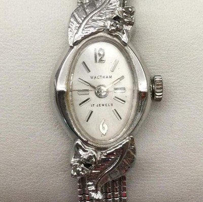 Vintage Waltham 17 Jewel Ladies Manual Wind Watch Silver Tone Bracelet Art Deco il_fullxfull.5680334266_9r5m.jpg main image 2