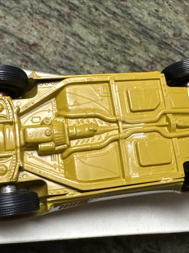 Old AMT 1972 Chevy Corvette Chevrolet Dealer PROMO MODEL Car 1/25 Mustard T-tops - Picture 7 of 10
