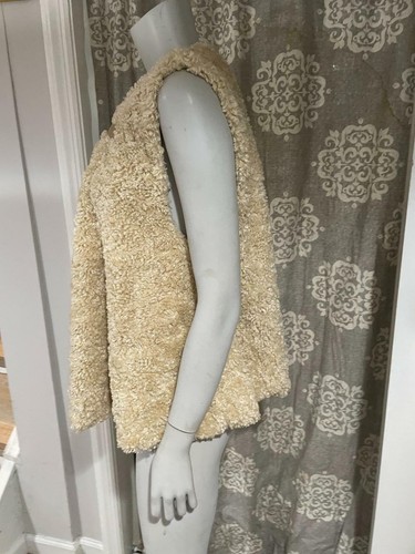 Chaleco de peluche Anthropologie Akemi + Kin ALONNA talla única crema $128 - Imagen 9 de 11