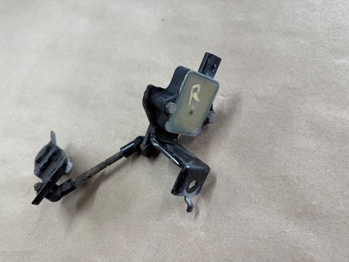 2018-2023 Mustang GT GT500 Front RH Passenger MagneRide Magnetic Ride Sensor - Imagen 3 de 5