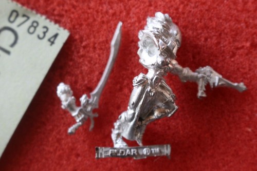Games Workshop Warhammer 40k Eldar Howling Banshees Banshee Metal Figure WH40K M - Foto 1 di 2