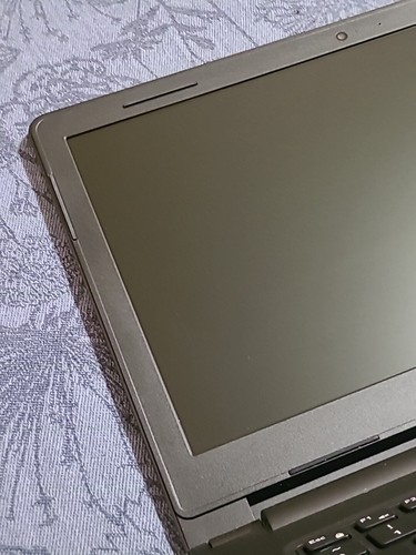 Dell Inspiron 14-3473 14" computer portatile (32 GB, Intel Celeron, 1,10 GHz, 4 GB W10H UHD #89 - Foto 11 di 24