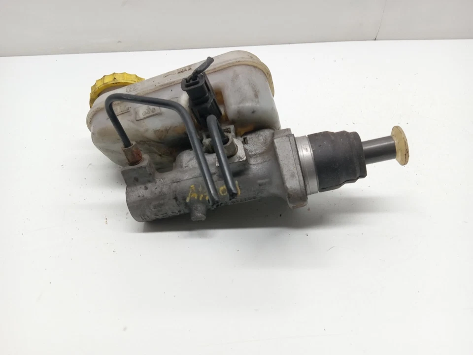 Chrysler Sebring 2001-2006 freno de disco trasero cilindro maestro OEM, 541-01184 Foto 3 de 4