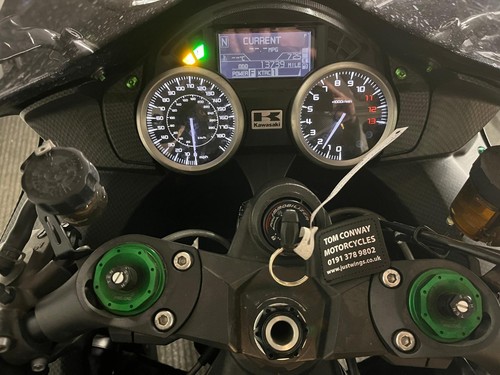 KAWASAKI ZZR1400 PERFORMANCE SPORT, 2019(19), 1 OWNER, 13,739 ,MILES - Picture 3 of 19