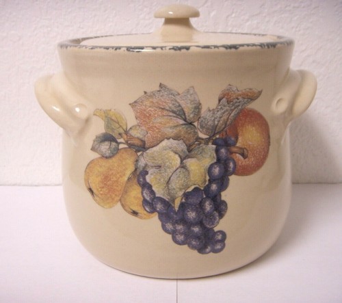 HOME AND GARDEN PARTY STONEWARE BEAN POT WITH LID - Picture 2 of 7