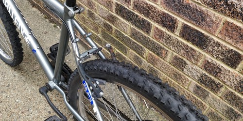Challenge Conquer 26in Mountain Bike - Picture 8 of 10
