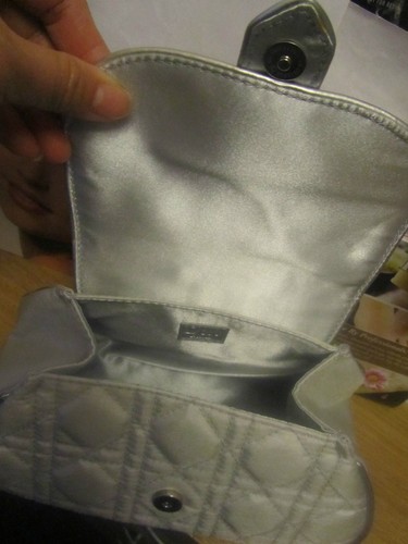 Bolso sin asas de maquillaje 100 % CDior perfumes elegante de alta costura de noche raro ~ dorado o plateado - Imagen 7 de 7