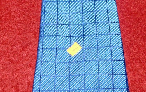 THOMAS PINK MADE IN ENGLAND BLUE/LIGHT BLUE CROSS STRIPED TIE - DESIGNER TIES. - Picture 4 of 4