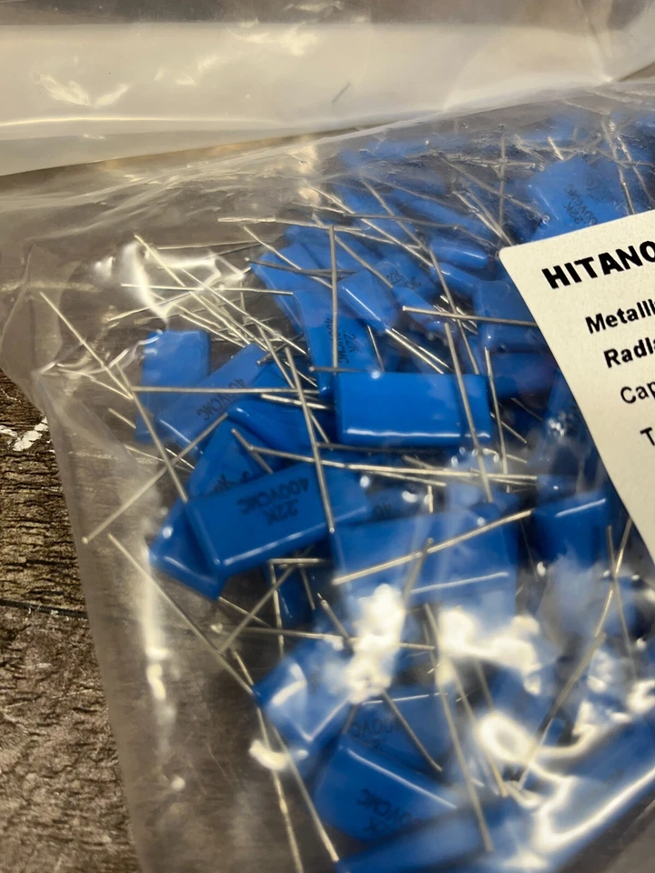 Lot of 200 Hitano SMO-2L0202 Metalizzed Polyester Film Cap Foto 2 de 2