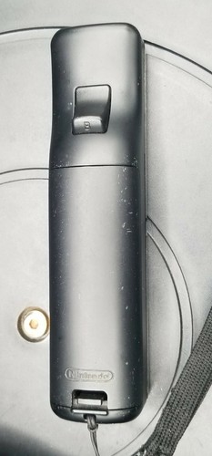 Official Wii Remote BLACK Nintendo Motion Plus Sleeve Strap Wii Controller Works - Picture 7 of 9