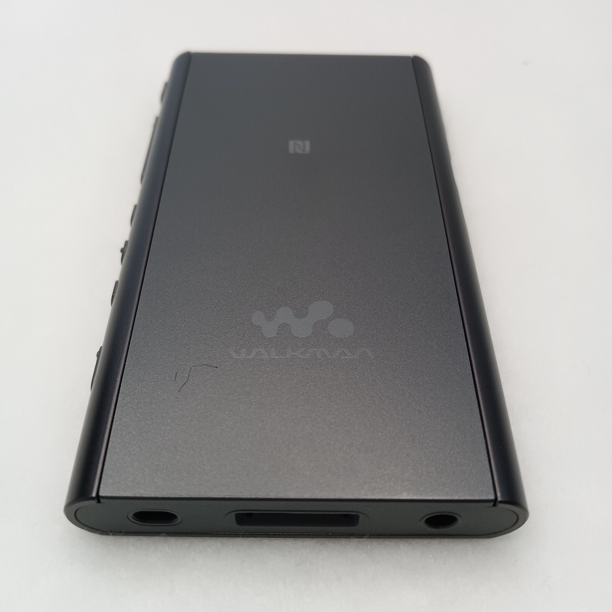 SONY　WALKMAN　NW-A55HN Sony Walkman NW-A55HN Black 16GB Hi-Res Audio Player