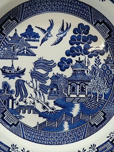 24-TEILIGES CHURCHILL BLUE WILLOW SET: 8) 10,25" SPEISETELLER, 8) TASSEN, 8) UNTERTASSEN - Bild 3 von 8