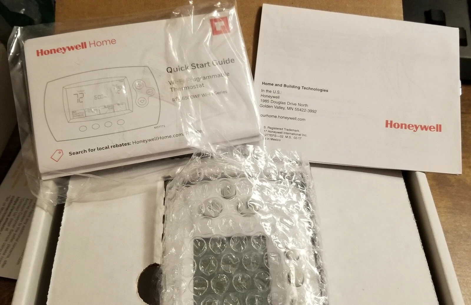 Honeywell Home Wi-Fi 7-Day Programmable Smart Thermostat RTH6580WF Certified Ref