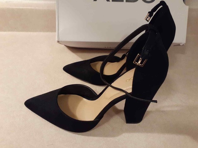 naturalizer spectator pumps