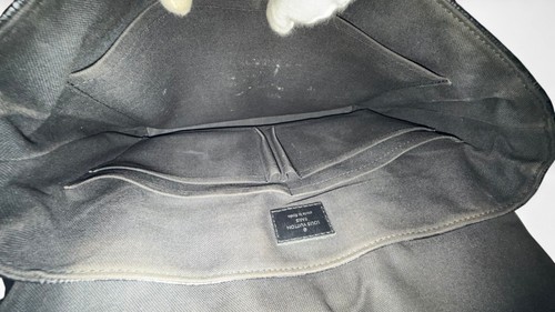 LOUIS VUITTON Damier Graphite District MM Messenger Shoulder Bag N41272 - Picture 21 of 23