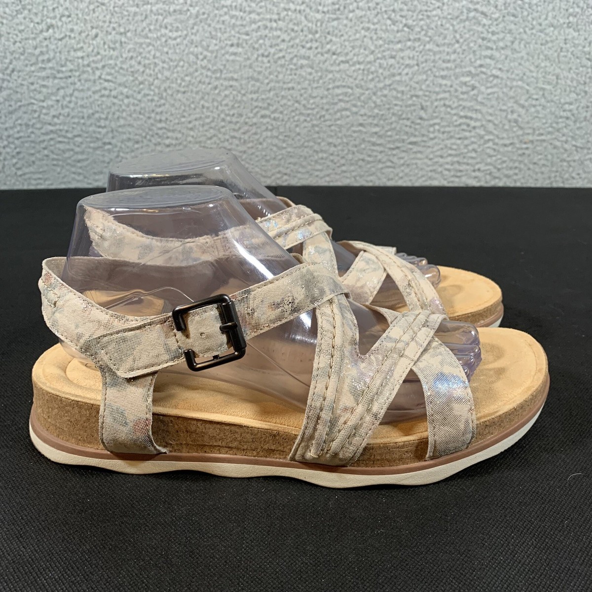 Clarks womens comfort sandals online