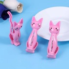  4 Pcs Plastic Clips Creative Coat Hangers with Hanging Hook Beach Chair Cat Bag