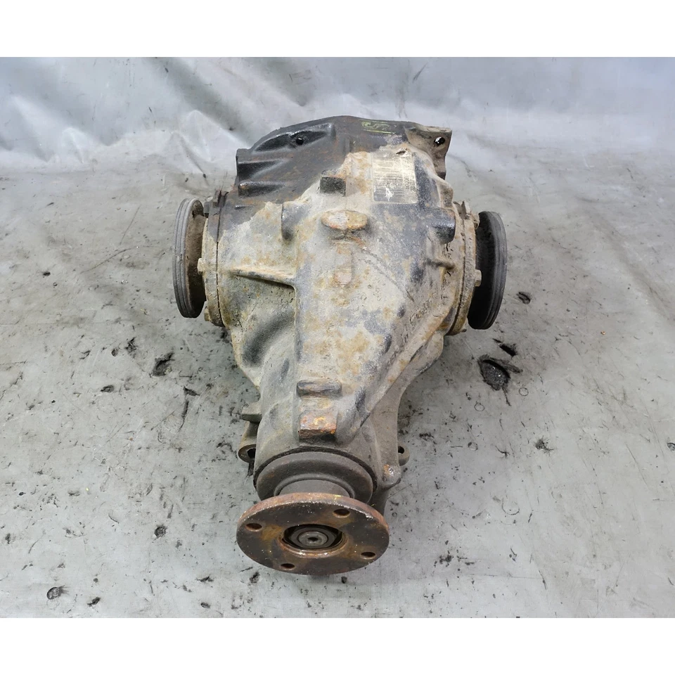 Damaged 96-99 BMW E36 M3 S50 S52 Rear Final Drive Limited-Slip Differential 3.23 - Imagem 3 de 4