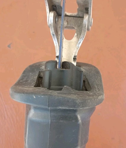 Sierra recíproca inalámbrica Makita BJR181 - 18V LXT de iones de litio - Imagen 13 de 14