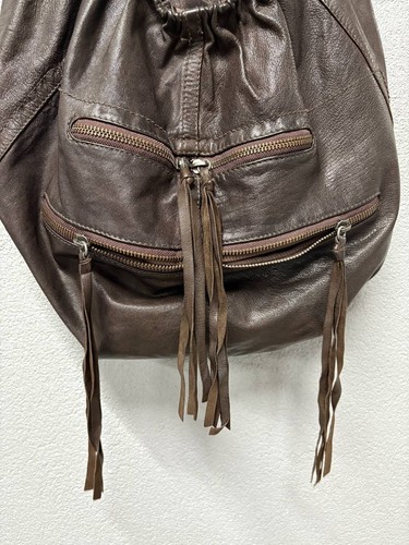 Bolso de hombro All Saints Spitalfields de cuero marrón - Imagen 2 de 19