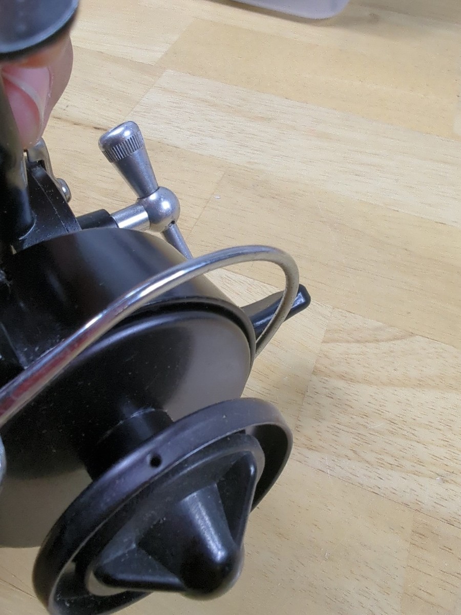 Garcia Mitchell 304 S Spinning Reel – Vintage 1960s Black – Rare