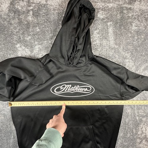 Mathews Archery Hoodie Men’s XL Bow Hunting Black Pockets Logo Polyester - Picture 11 of 12