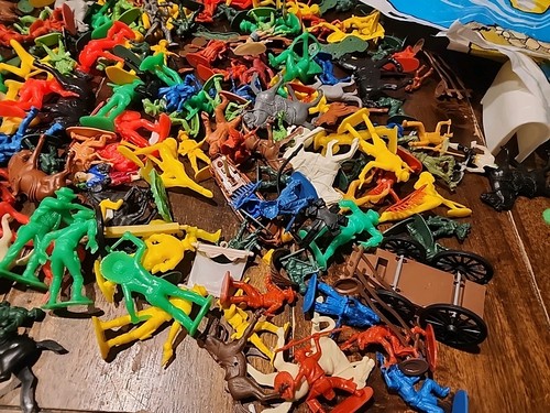 Lote de 200+ piezas de juego vintage Toy Soldier & Western mapas Timpo Tim Mee Marx - Imagen 7 de 23