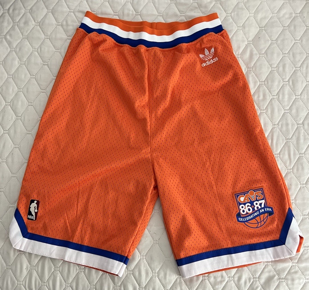 Picture 1 of 4