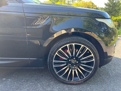 Range Rover Sport SDV6 HSE Dynamic - Picture 6 of 17