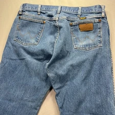 Vintage Wrangler Jeans Mens 36x30 (Fits 32x29) Cowboy Cut 13MWZ Denim Y2K