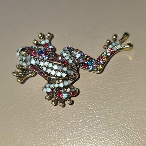 Vintage Frog Pin Brooch Gold Tone 1.75" Rhinestone Reptile Tree Frog Multicolor - Picture 8 of 13