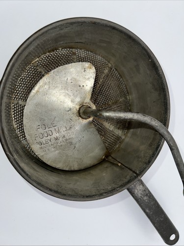 Vintage Food Mill Foley MFG CO. 7" Diameter, Green Handle U.S. Pat 192132 - Picture 7 of 14