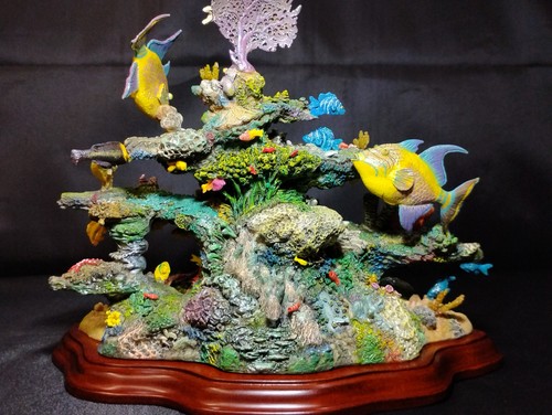Danbury Mint Coral Paradise Figurine Great Coral Reefs of the World - Picture 12 of 18