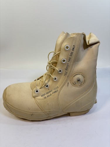 Botas Bata Para Hombres 11 R Clima Frío Mickey Mouse Bunny Blancas De Colección 1971 Marfil - Imagen 15 de 17
