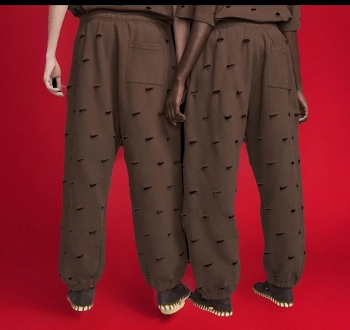 Pantaloni della tuta Jacquemus Nike Le Swoosh tagliati - taglia XS - marrone cacao - Foto 3 di 4