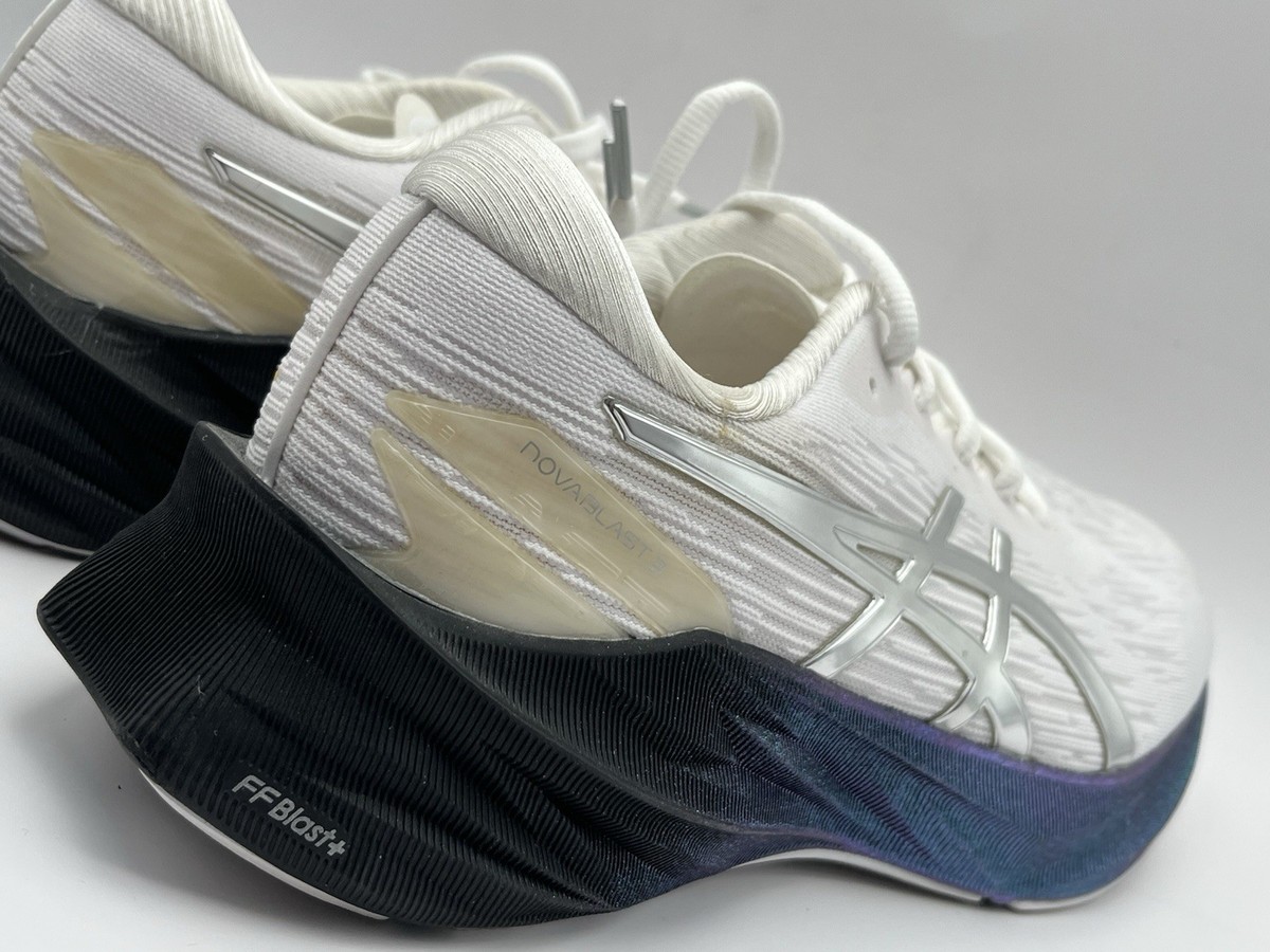Asics Novablast 3 Running Shoes Platinum White Pure Silver