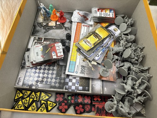 Zombicide Edition 1 + Prison Outbreak + Donna + Brother Max - Bild 3 von 6