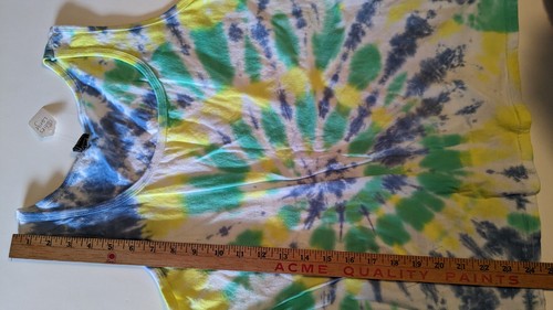 Tie-dyed tank ladies large - Picture 4 of 4